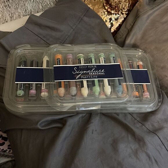 PartyLite Signature Seasonal Scent Sticks full set 30 seasonal & everyday - Picture 3 of 7